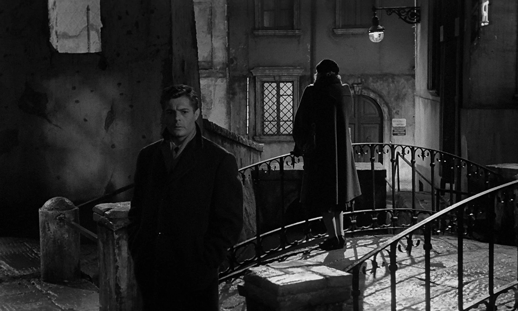 Nuits blanches de Luchino Visconti - DVD - Image 2